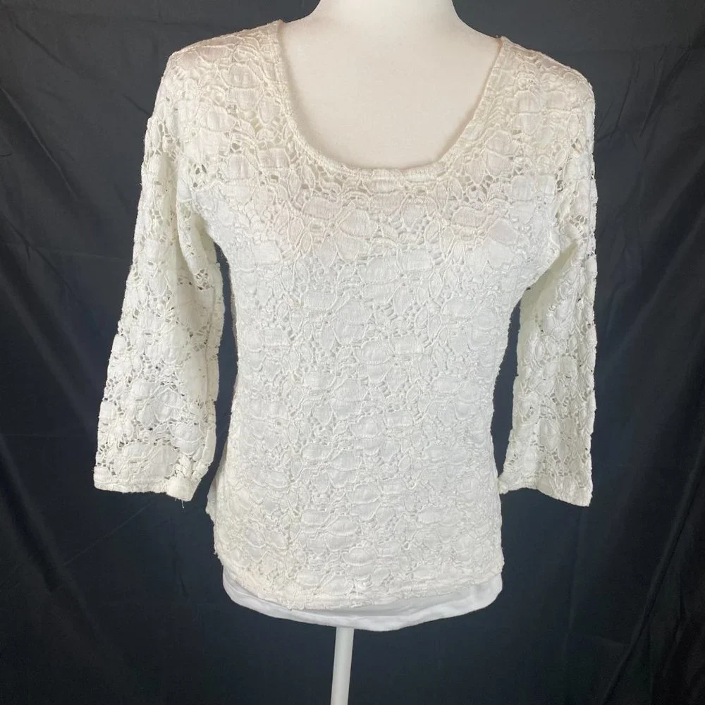 Peck & Peck Lace 3/4 Sleeve Lined Blouse, Size L. - Picture 2 of 5